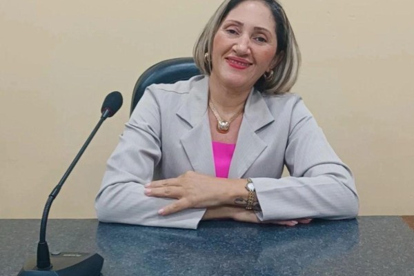  Reneia Ferreira: uma trajetória de crescimento e sucesso na política de Aldeias Altas