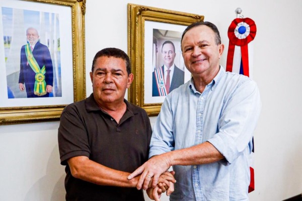  Prefeito Chiquinho do Banco discute projetos com o governador