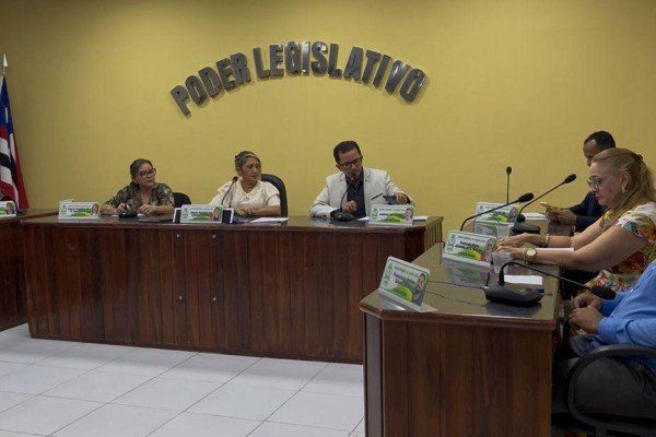  Sessão da Câmara de Aldeias Altas tem cobranças por melhorias na saúde e abastecimento de água