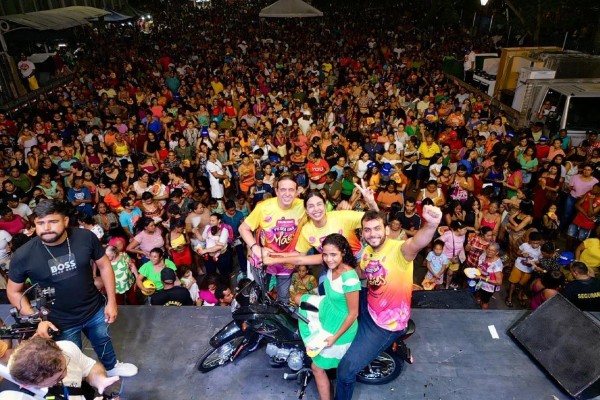  Família Gentil realiza a maior festa das mães da história de Caxias