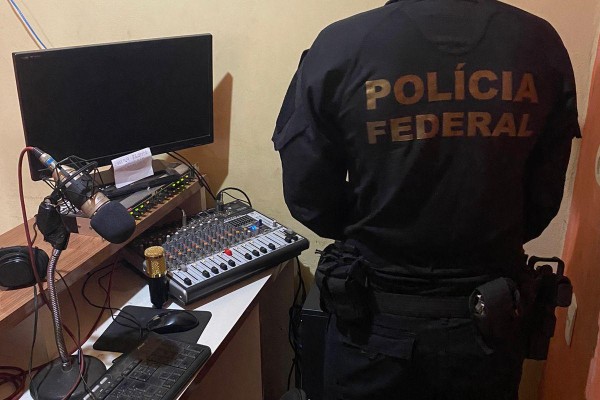  PF e Anatel desarticulam rádio clandestina em operação de fiscalização