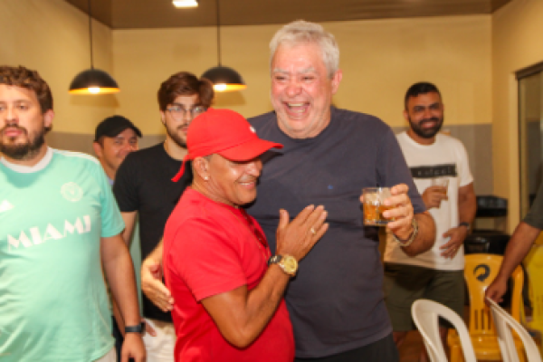  Ex-prefeito Ferdinando Coutinho celebra 73 anos em grande festa no povoado Pedreiras em Matões