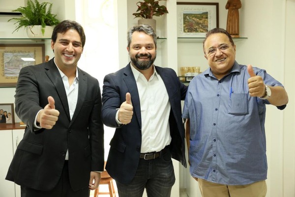  Prefeito de Palmeirais (PI), Baltazar Campos, se reúne com o Secretário de Governo, Marcelo Nolleto, e o Deputado Estadual Flávio Nogueira Jr, para tratar de no