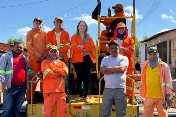  Prefeitura inicia obra de asfaltamento da Avenida Maioba em Gonçalves Dias