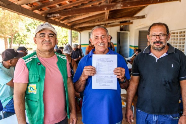  Prefeitura de Matões leva benefícios ao povoado Nova Olinda