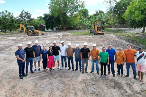  Prefeitura de Matões melhora infraestrutura no povoado Marajá recapeando ruas e construindo ginásio poliesportivo 