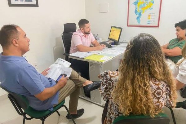  Vice-prefeito de Passagem Franca se reúne com Secretária de Assistência Social de Caxias, para tratar da ampliação do programa Mais Renda  