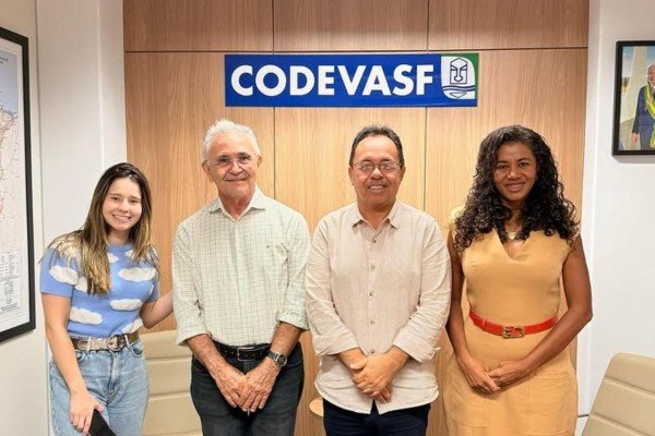  Em reunião, prefeita Lacerda busca projetos para São João do Sóter junto à CODEVASF, em São Luís 